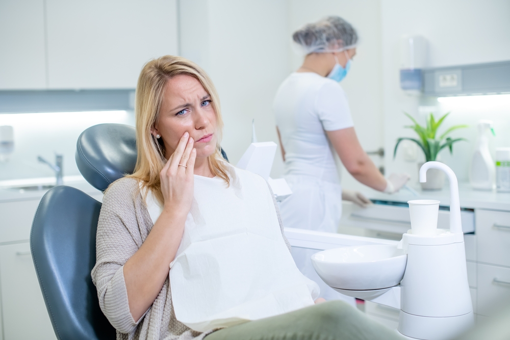 what counts as a dental emergency